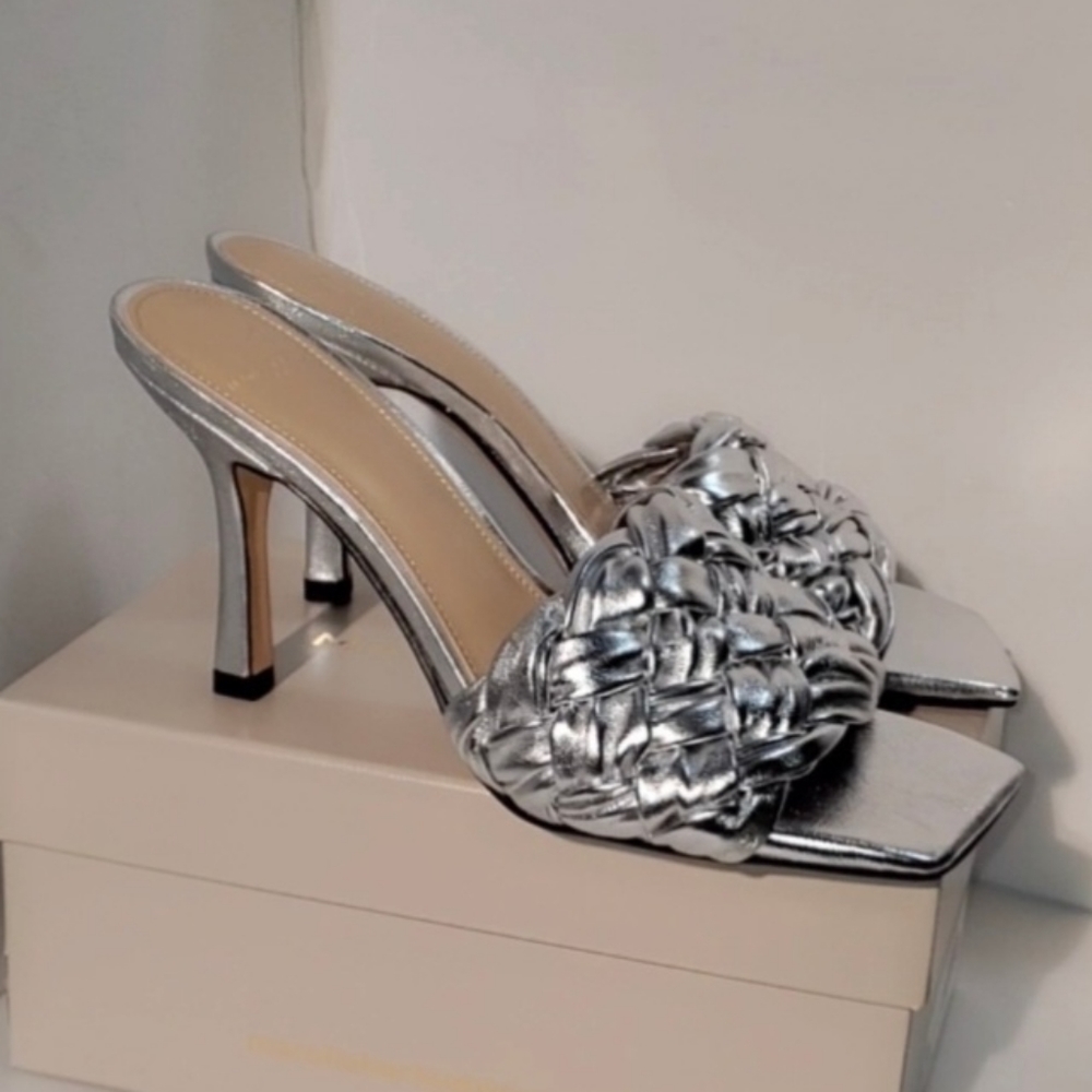 Marc Fisher LTD Draya Braided Sandal (Women)Size 7.5M Silver metallic leather c - Picture 8 of 10